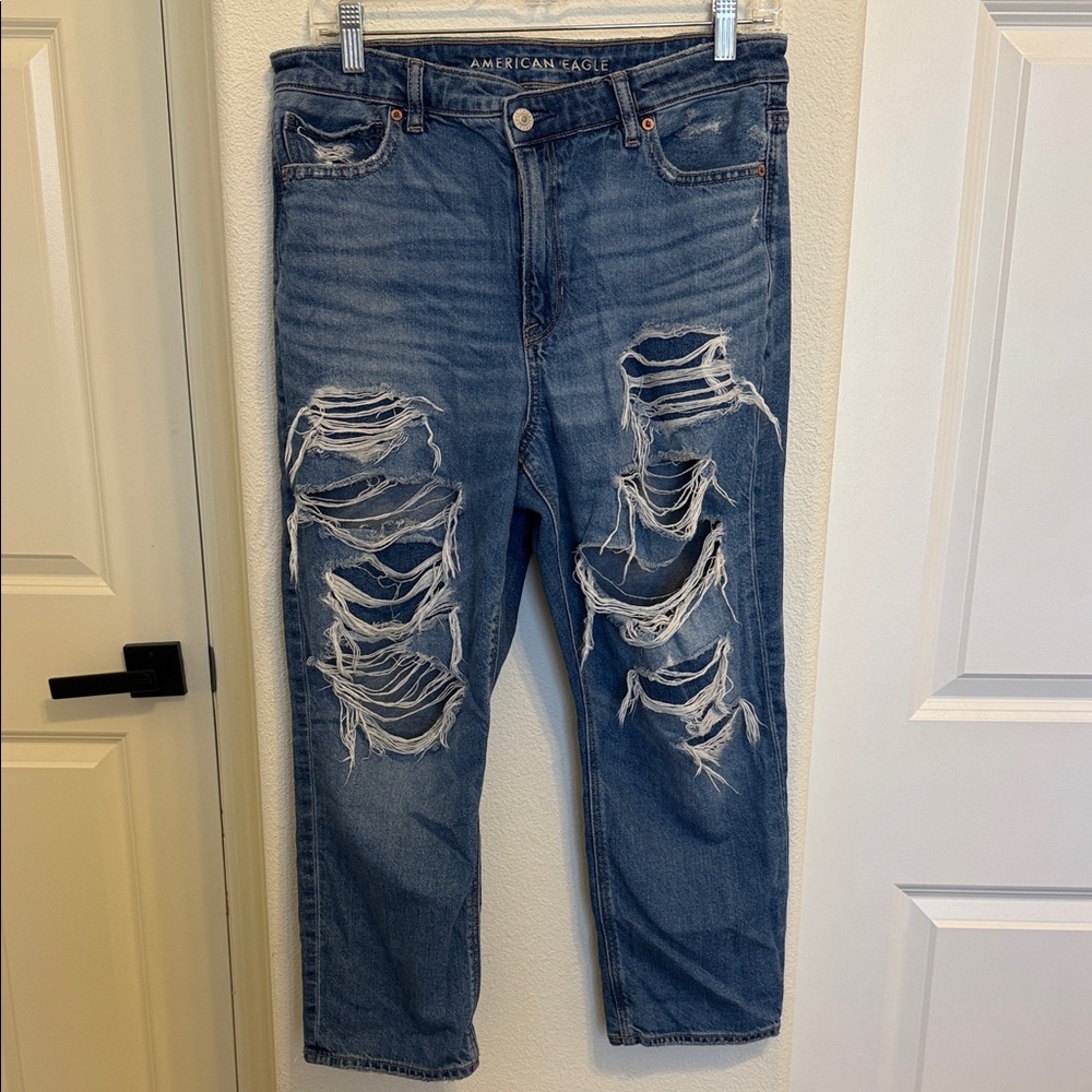 American Eagle Outfitters Ripped Blue Jeans